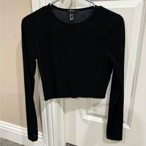 Forever 21 - size women small - long sleeve black top